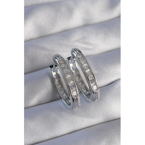 Mey İthalat® Pirinç Gümüş Renk Zirkon Taşlı Oval Model Küpe