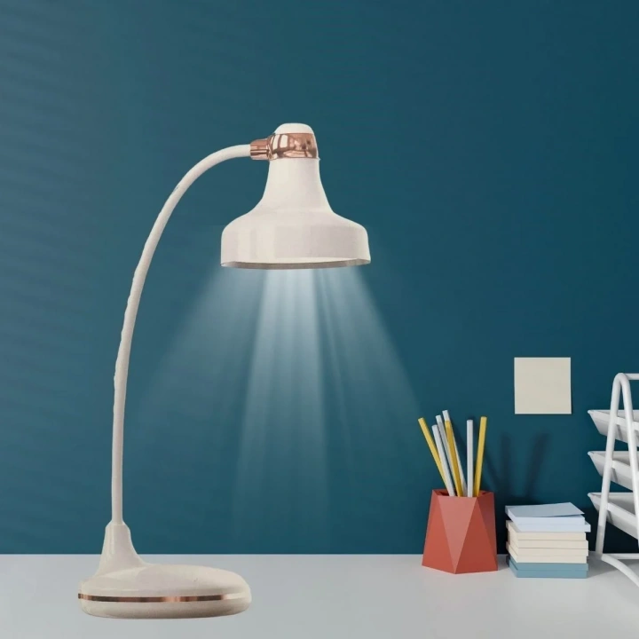 BiiShe® Dokunmatik 3 Farklı LED Işıklı Çalışma Masası Üstü Lamba