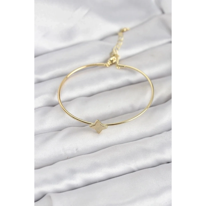 Mey İthalat® Gold Renk Pirinç Köşeli Yonca Model Kadın Bileklik