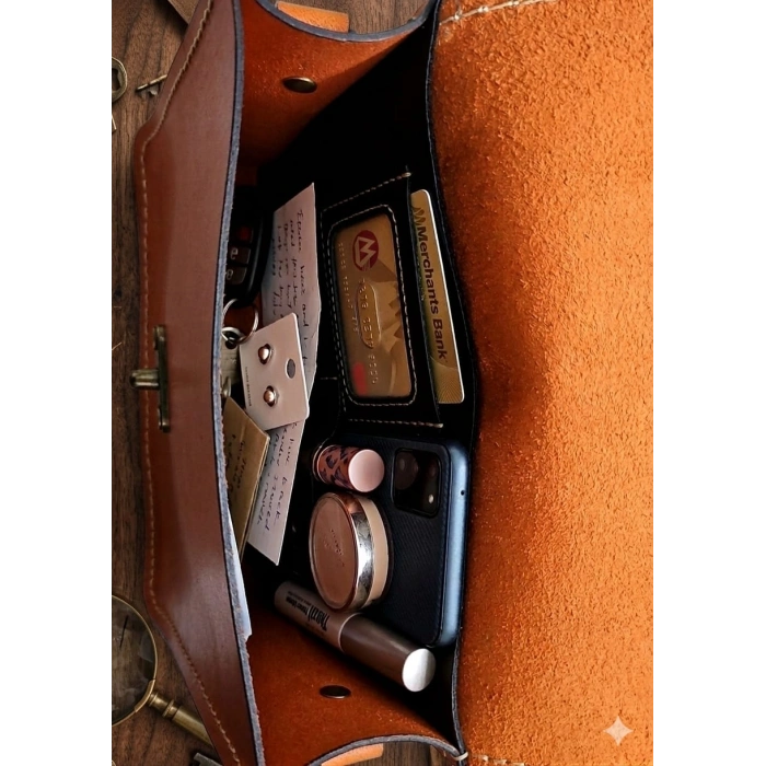 ​El İşçiliği Hakiki Deri Vintage Omuz Çantası – Taba