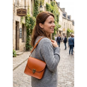 ​El İşçiliği Hakiki Deri Vintage Omuz Çantası – Taba