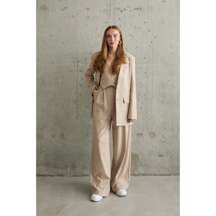 Bej Çizgili Ceket - Yelek Ve Pantolon Takım