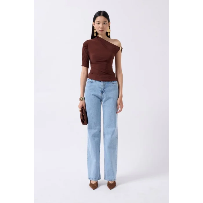 Aksesuar Detay Cutout Bluz