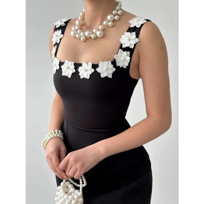 Alyosa Çiçek Detaylı Elbise