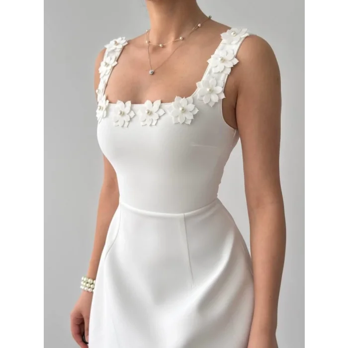 Alyosa Çiçek Detaylı Elbise