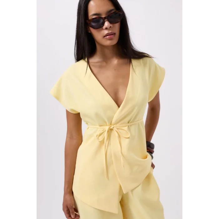 Bağcık Detay Yelek