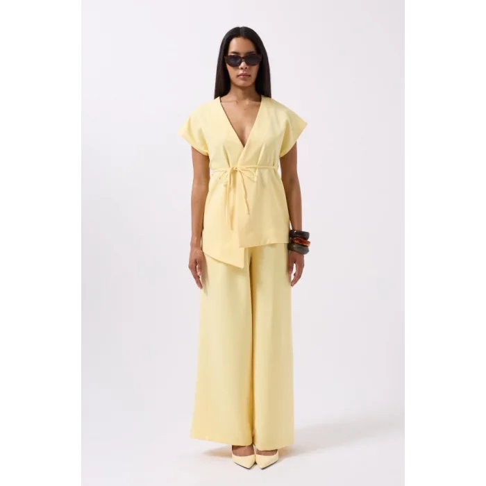 Bağcık Detay Yelek