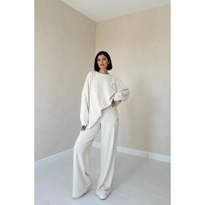 Bej Klasik Fitilli Kazak Ve Pantolon Takım