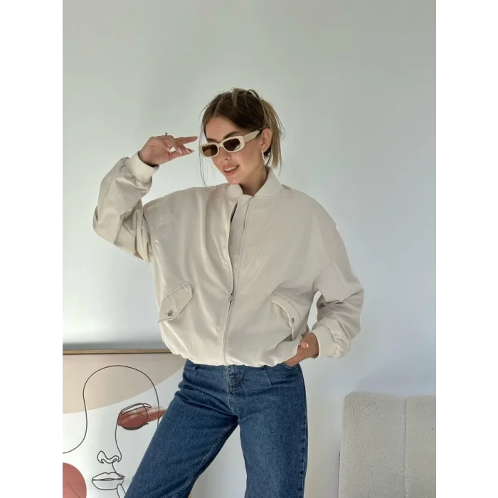 Bej Parçalı Bomber Ceket