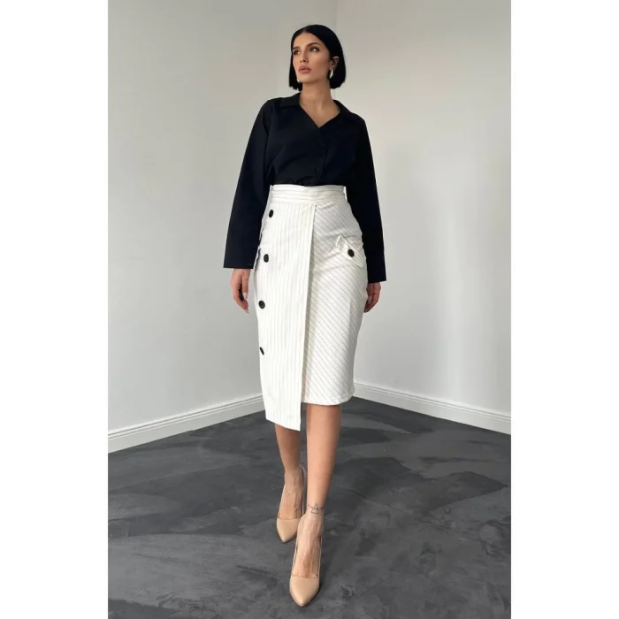 Beyaz Çizgili Poliviskon Etek