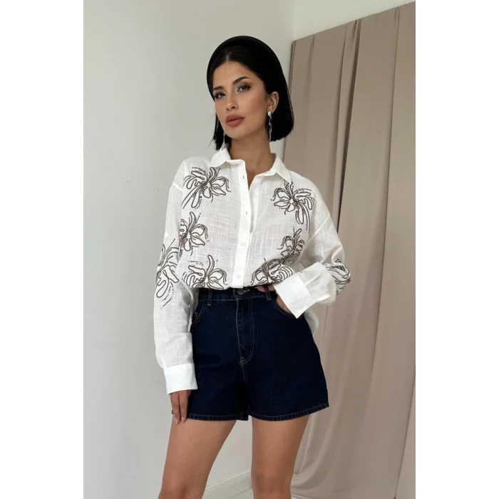 Beyaz Flamlı Keten Nakışlı Pullu Gömlek