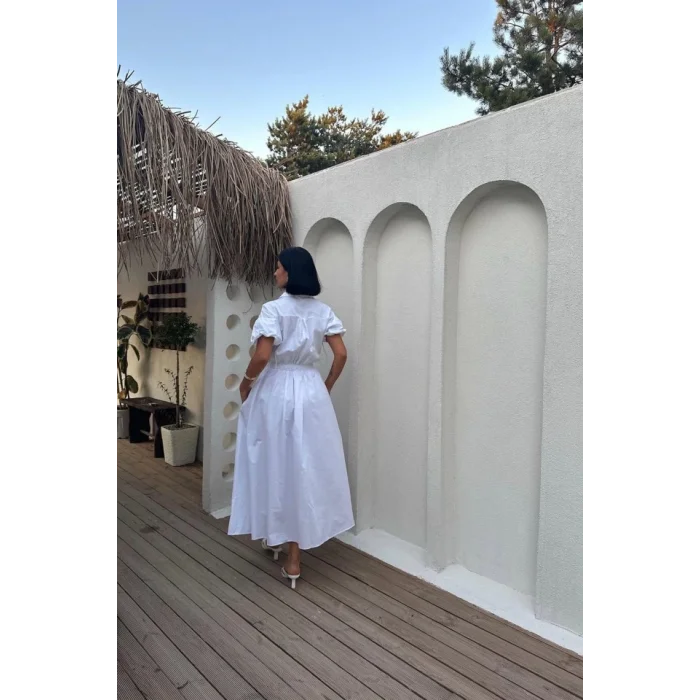 Beyaz Nakışlı İşlemeli Elbise