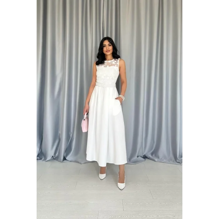 Beyaz Önü Dantel Detaylı Kemerli Elbise
