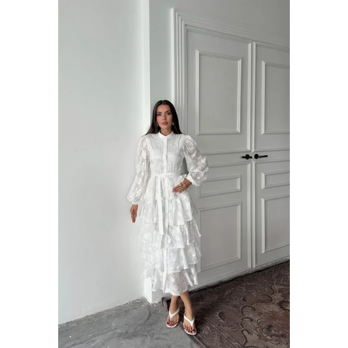 Beyaz Valonlu Şeritli Kat Kat Elbise