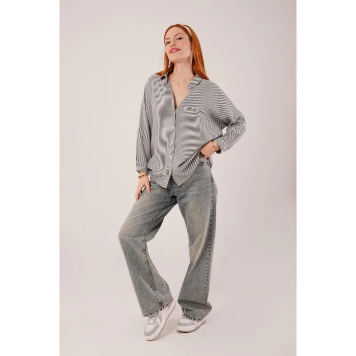 Cep Detay Çizgili Oversize Gri Gömlek