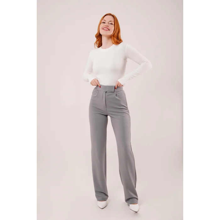 Cırt Kapama Detaylı Gri Pantolon