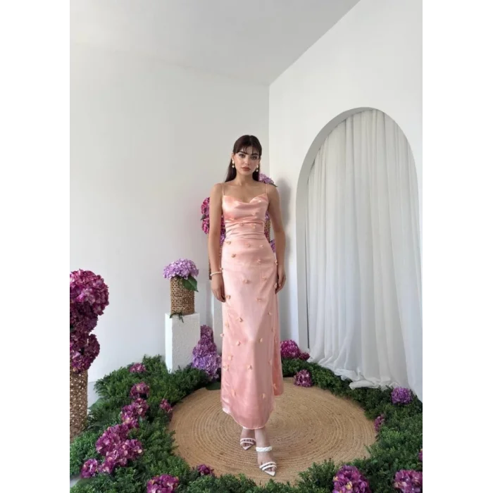 Dora Çiçek Detaylı Elbise