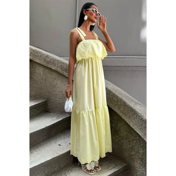 Etek Ucu Brode Nakışlı Boyundan Bağlamalı Elbise 2881