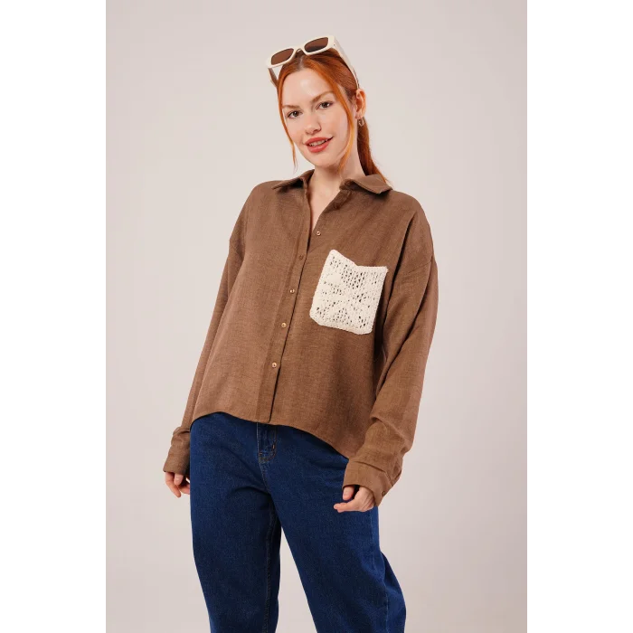 Etnik Cep Detaylı Kahverengi Gömlek