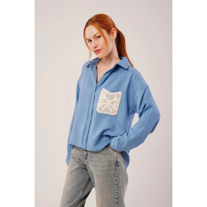 Etnik Cep Detaylı Mavi Gömlek