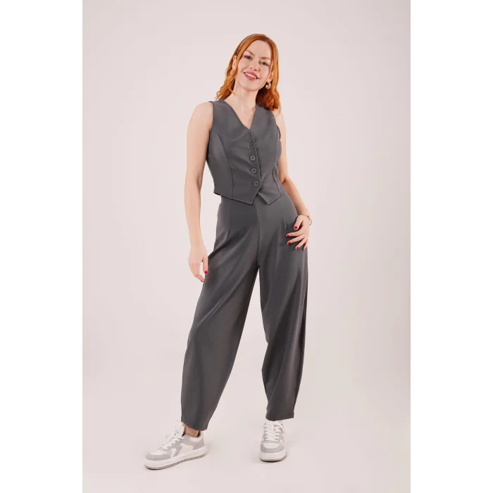 Havuç Kesim Gri Pantolon