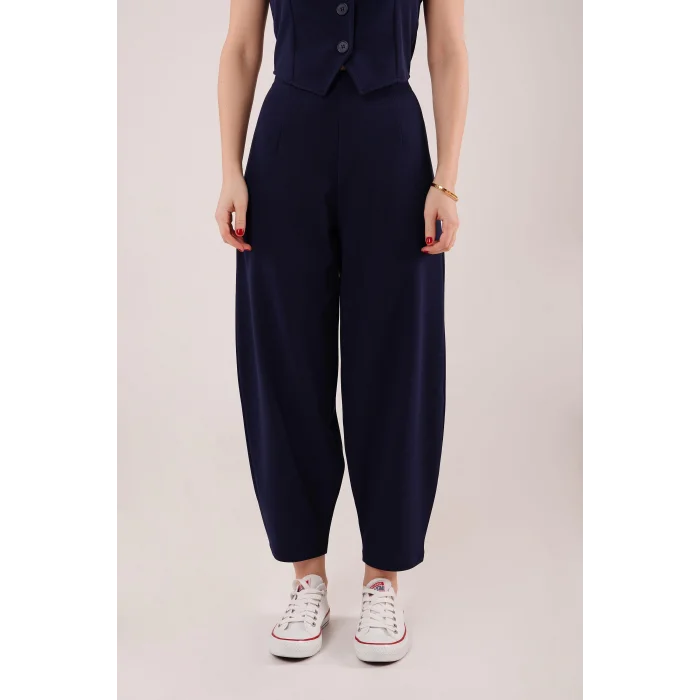 Havuç Kesim Lacivert Pantolon