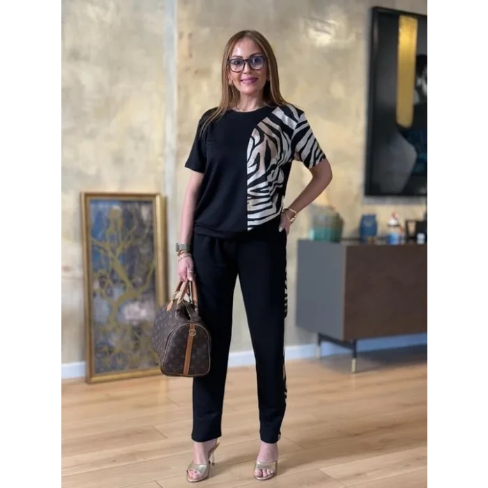 Kadın Bisiklet Yaka Kısa Kol Leopar Desen Bluz Ve Pantolon Ikili Takım