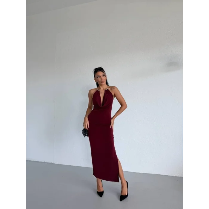 Kadın Boyun Aksesuarlı Halter Yaka Maxi Boy Sandy Kumaş Elbise