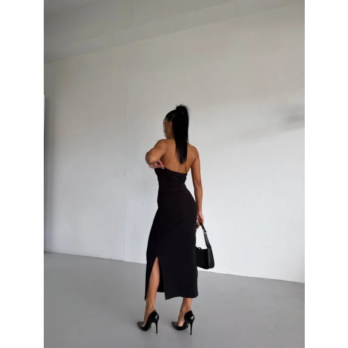 Kadın Boyun Aksesuarlı Halter Yaka Maxi Boy Sandy Kumaş Elbise