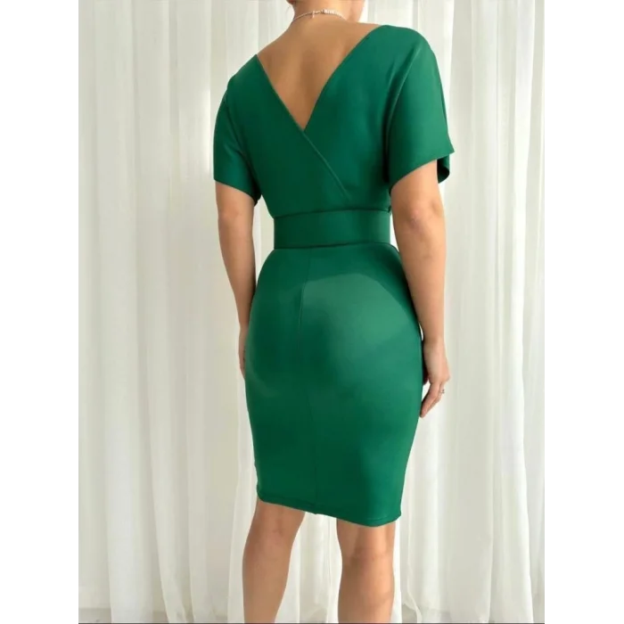 Kadın Dalgıç Krep V Yaka Ve Sırt Dekolte Detaylı Elbise