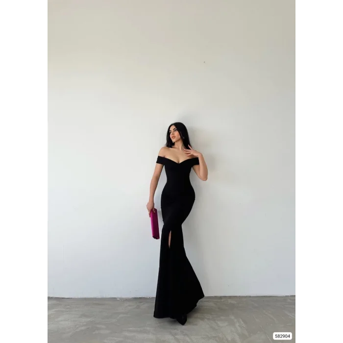 Kadın Dalgıç Kumaş Kayık Yaka Ve Dekolte Detaylı Elbise