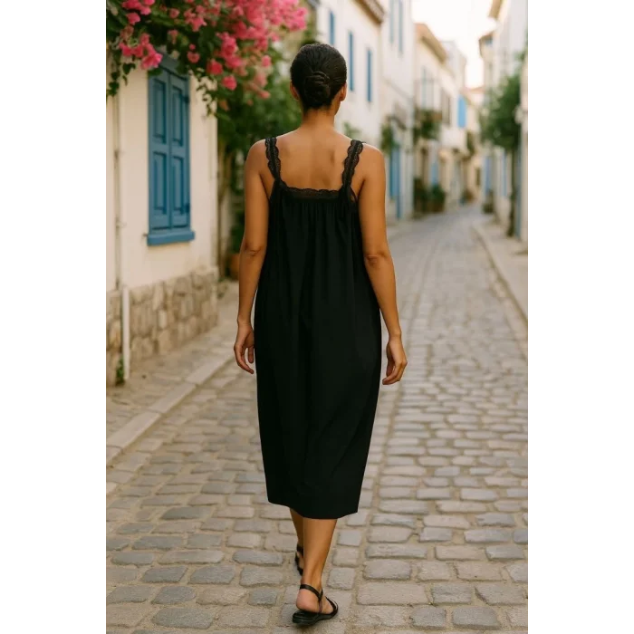 Kadın Dantel Askılı Kare Yakalı Uzun Viskon Elbise