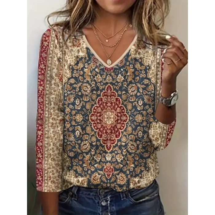 Kadın Truvakarkollu V Yakalı Etnik Desenli Süprem Bluz
