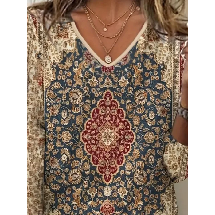 Kadın Truvakarkollu V Yakalı Etnik Desenli Süprem Bluz