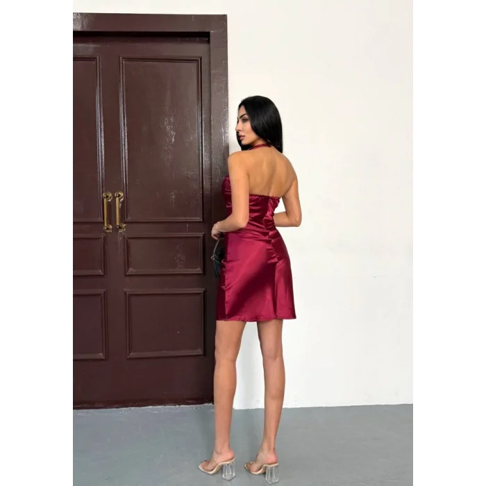 Kadın Halter Yaka Sırt Dekolteli Mini Saten Elbise