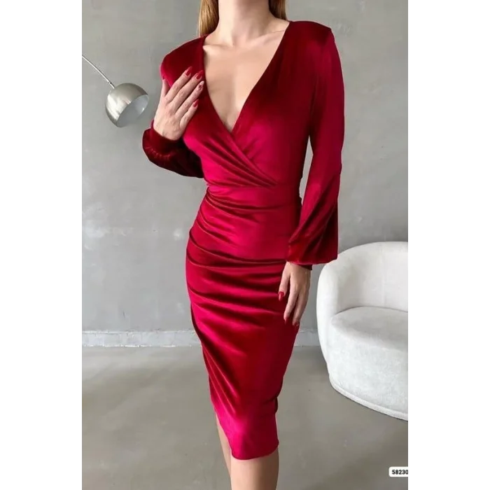 Kadın Kadife Kumaş Kruvaze Yaka Balon Kol Ve Yırtmaç Detaylı Midi Boy Elbise