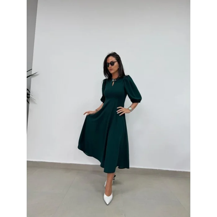 Kadın Kısa Kollu Bisiklet Yaka Fiyonk Broşlu Midi Janjan Krep Elbise