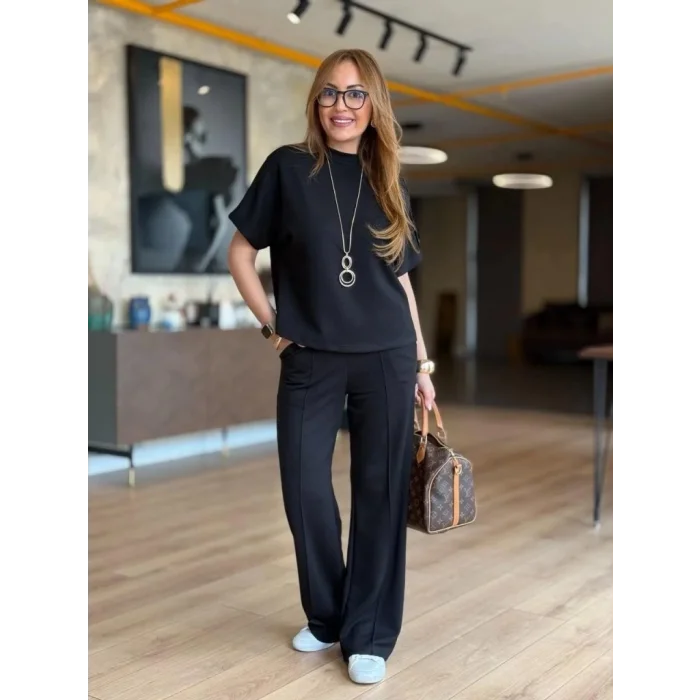 Kadın Kısa Kollu Bisiklet Yaka Omuzdan Düğmeli Viskon Iki Iplik Kısa Bluz Ve Pantolon Ikili Takım