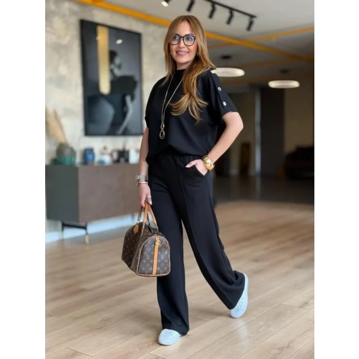 Kadın Kısa Kollu Bisiklet Yaka Omuzdan Düğmeli Viskon Iki Iplik Kısa Bluz Ve Pantolon Ikili Takım