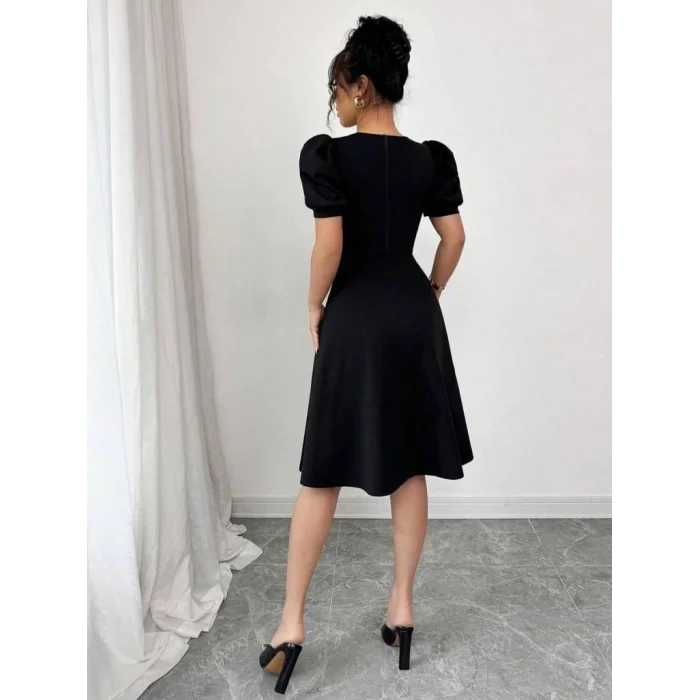 Kadın Kısa Kollu Bisiklet Yaka önden Düğmeli Ithal Krep Elbise