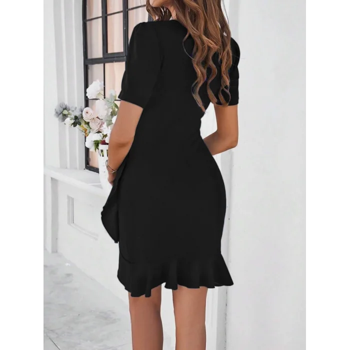Kadın Kısa Kollu Bisiklet Yaka önden Fırfırlı Büzgülü Janjan Krep Kısa Elbise