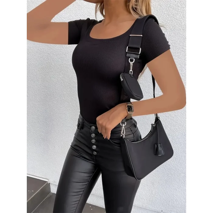 Kadın Kısa Kollu Kare Yaka Basic Kaşkorse Bluz