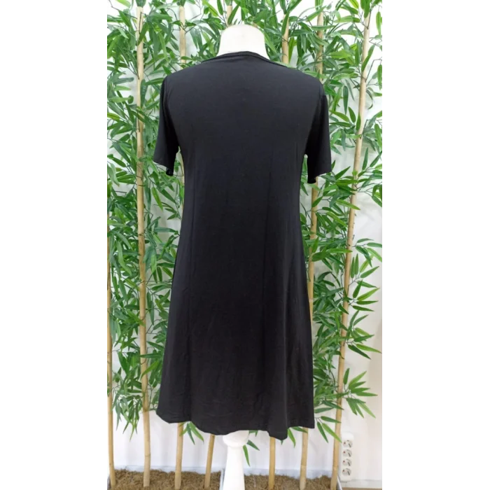 Kadın Kısa Kollu V Yaka önü Düğmeli Viskon Elbise