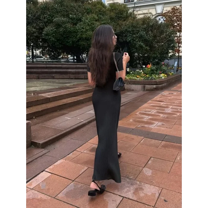 Kadın Kısa Kollu Yakalı önden Düğmeli Maxi Triko Elbise