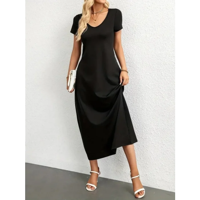 Kadın Kısa Kollu Yakası Yuvarlak Cepli Viskon Elbise