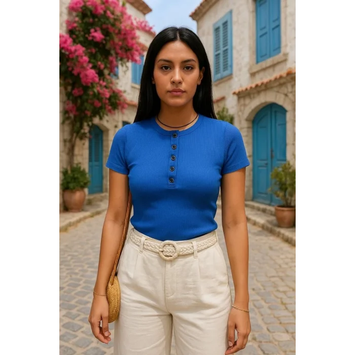 Kadın Kısa Kollu Yuvarlak Yakalı Düğme Detay Kaşkorse Bluz