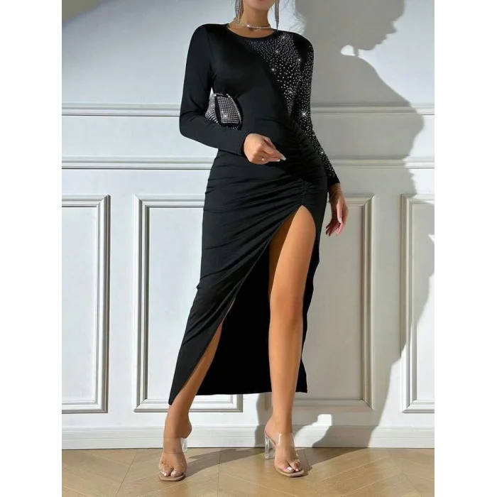 Kadın Krep Dalgıç Kumaş Taş Aksesuarlı Yırtmaç Detaylı Uzun Kollu Elbise