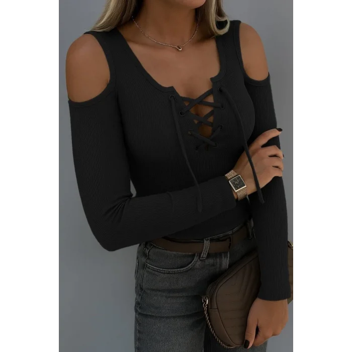 Kadın Omuzlardan Açık Uzun Kollu Bağcıklı Kaşkorse Bluz