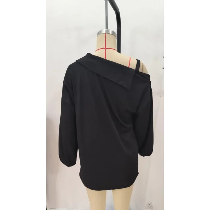 Kadın Tek Omuzdan Açık Askılı Uzun Kollu Yakalı önden Düğmeli Gömlek