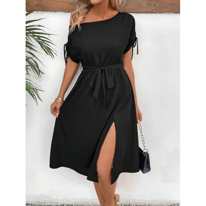 Kadın Tek Omuzu Açık Kol Ucu Fiyonklu Belden Kuşaklı Yırtmaç Detaylı Viskon Elbise